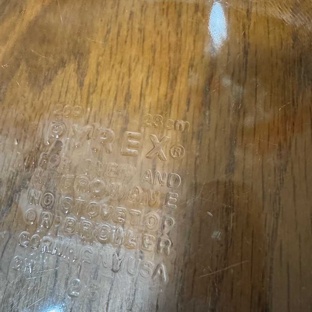 Pyrex Transparent Glass Pie Plate - Picture 3 of 3